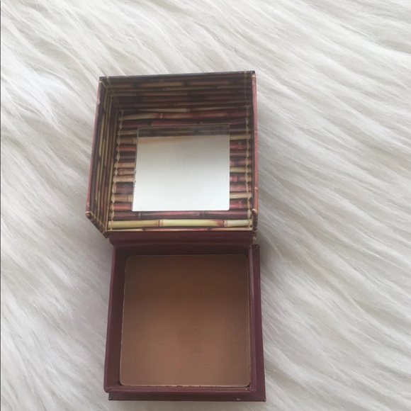 Hoola Bronzer✨ - Picture 3 of 3